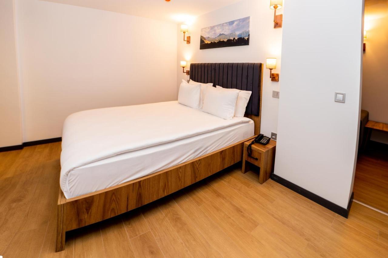 Business Life Hotel Bakirkoey Стамбул Экстерьер фото